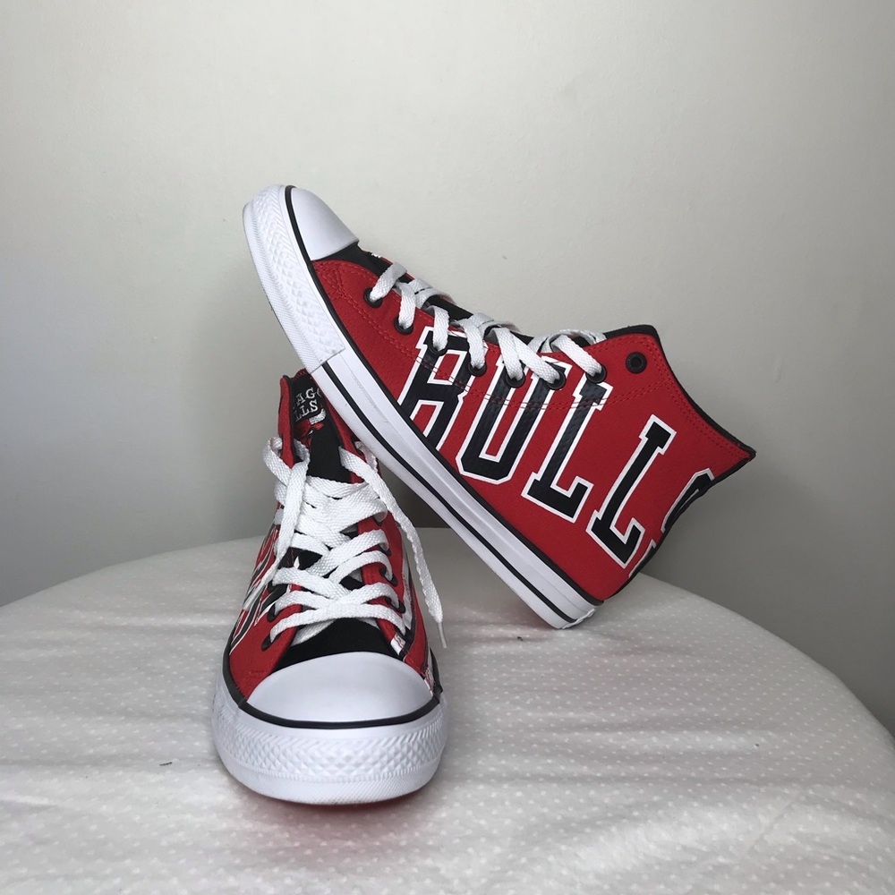 Converse Chuck Taylors Chicago Bulls Sz 10